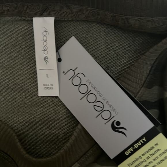 Ideology Camo-Print Sweatshirt Emerald NWT (Runs Big Like a 1X) Size L - Picture 10 of 10